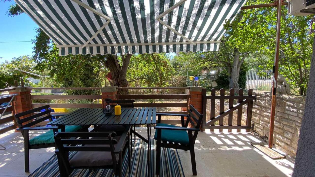 Family Apartment מדולין מראה חיצוני תמונה
