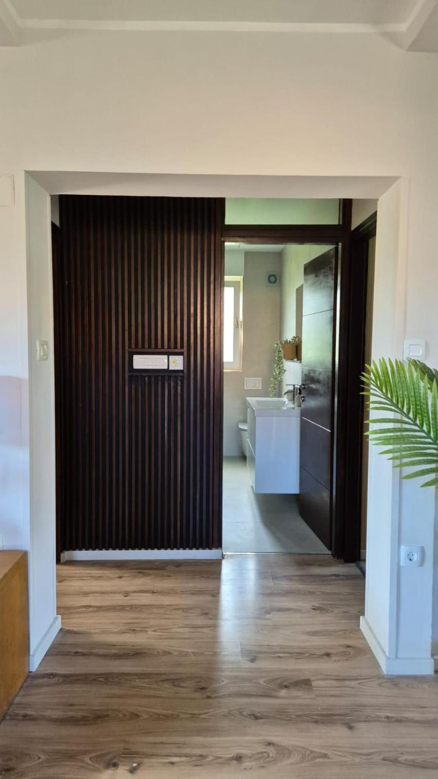 Family Apartment מדולין מראה חיצוני תמונה